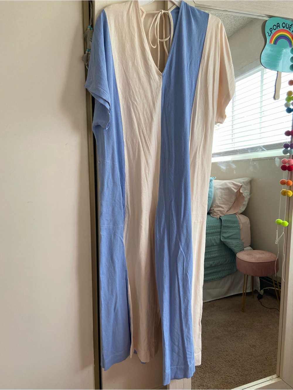 V-Neck Colorblock Wide-Leg Jumpsuit in Light Blue and Cream